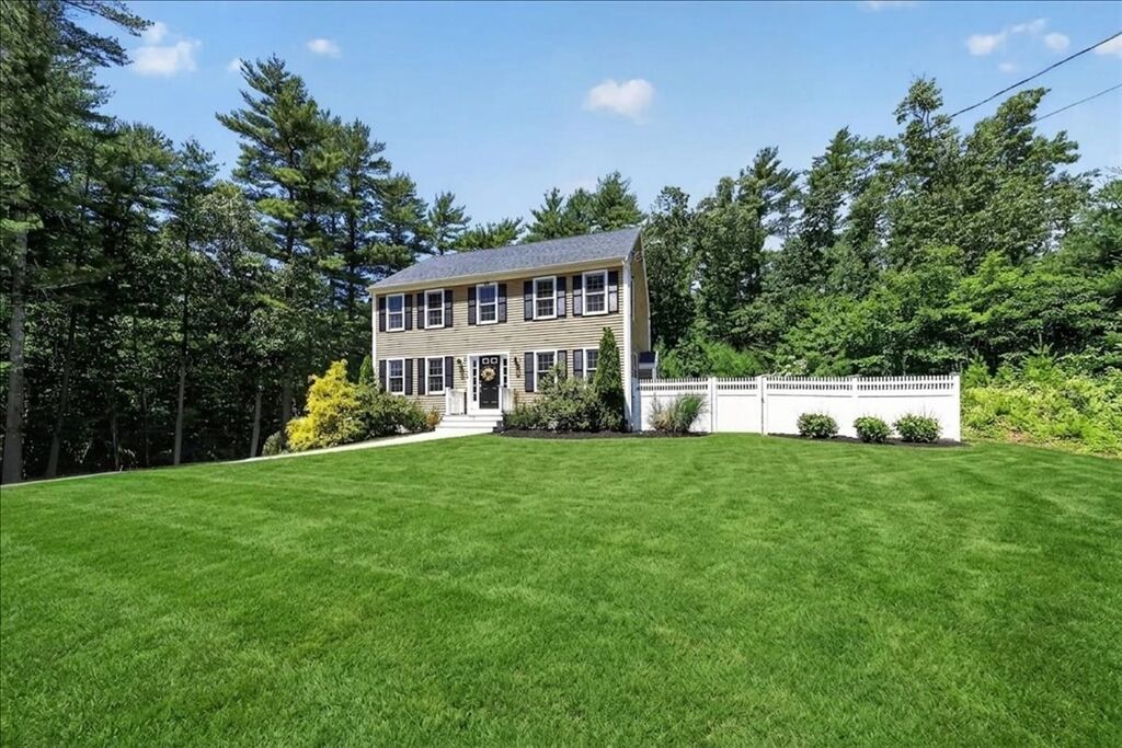 Property Photo:  73 Ring Road  MA 02364 