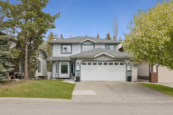Property Photo:  244 Scurfield Place NW  AB T3L 1T5 