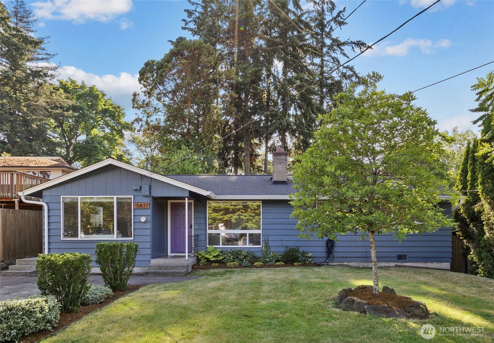 Property Photo: 15837 7th Avenue SW WA 98166