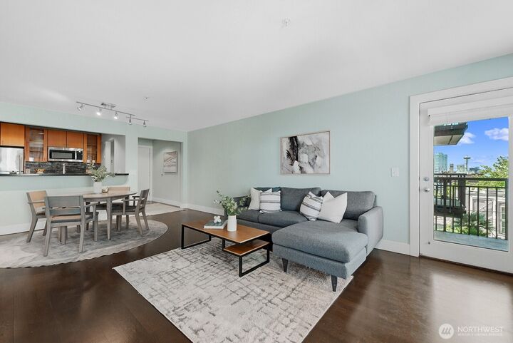 Property Photo:  1711 E Olive Way 314  WA 98102 