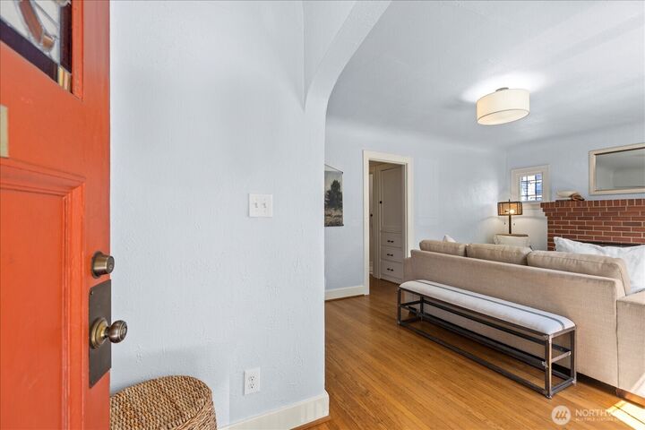 Property Photo:  946 N 83rd Street  WA 98103 