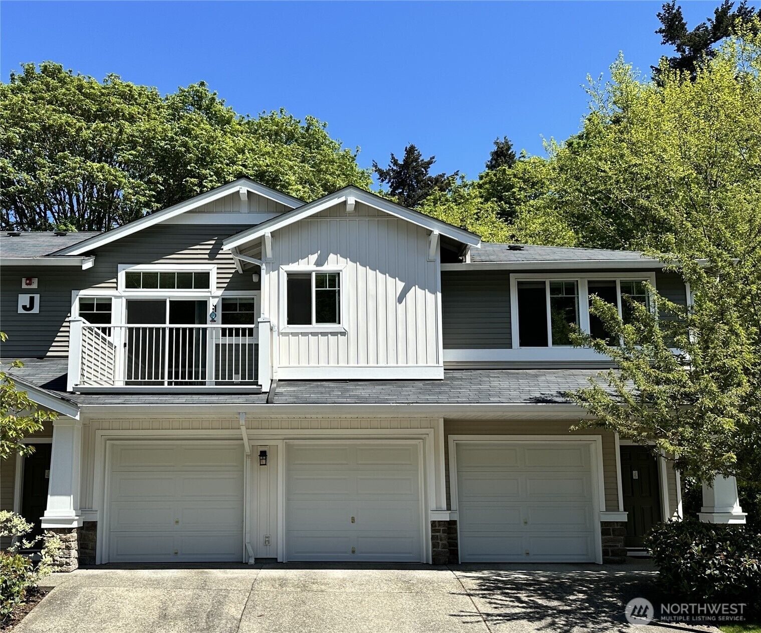 Property Photo:  21048  40th Place S J-4  WA 98198 
