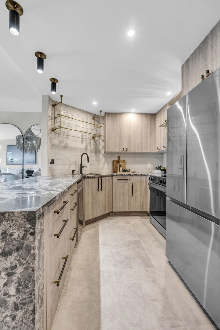 Property Photo:  340 Sunset Drive 505  FL 33301 