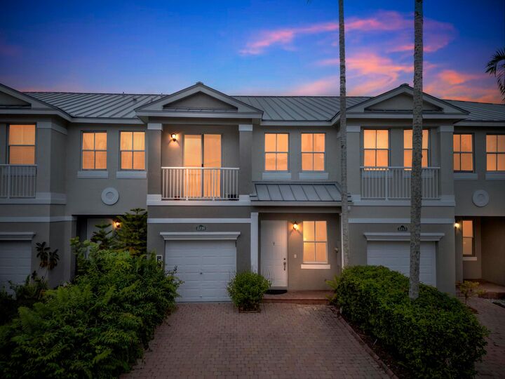 Property Photo:  2216 Shoma Drive  FL 33414 