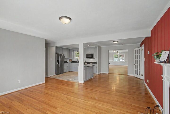 Property Photo:  106 Crandol Dr  VA 23693 