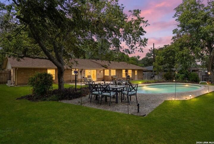 Property Photo:  421 Windcrest Dr.  TX 78239 