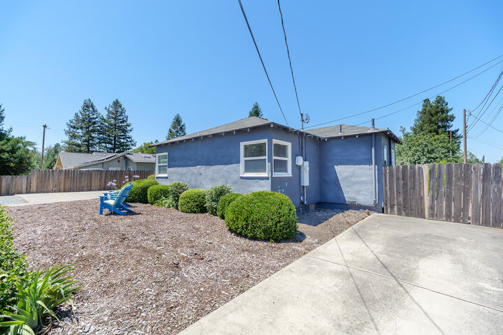 Property Photo:  1616 2nd Avenue  CA 94597 