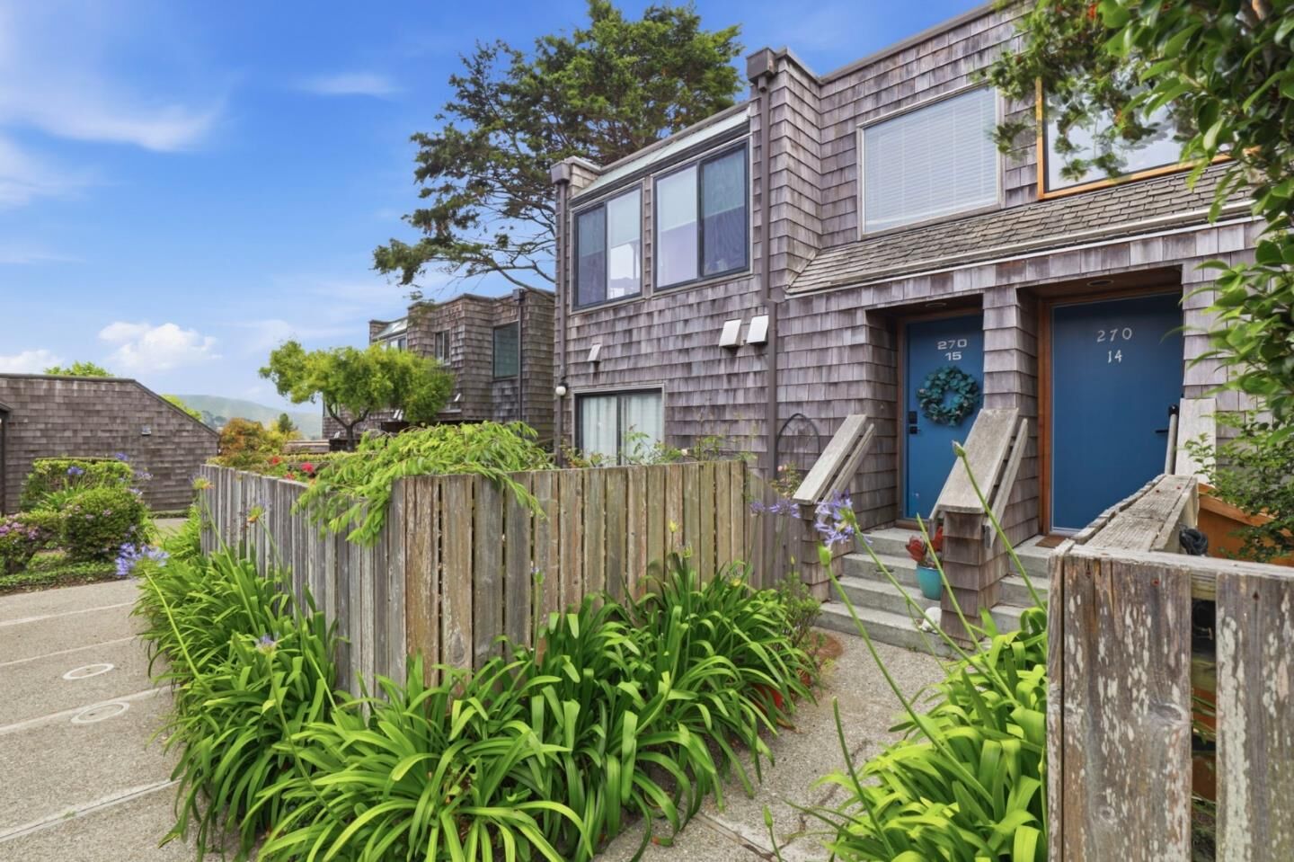Property Photo:  270 Beachview Avenue 14  CA 94044 