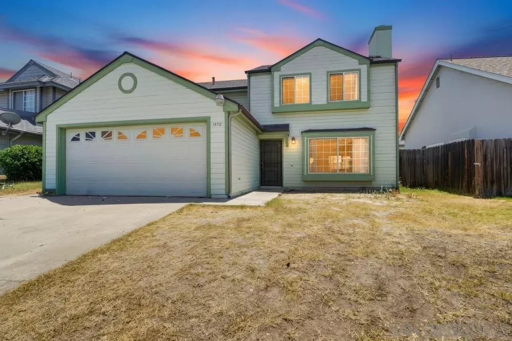 Property Photo:  1572 Antoine Dr  CA 92139 