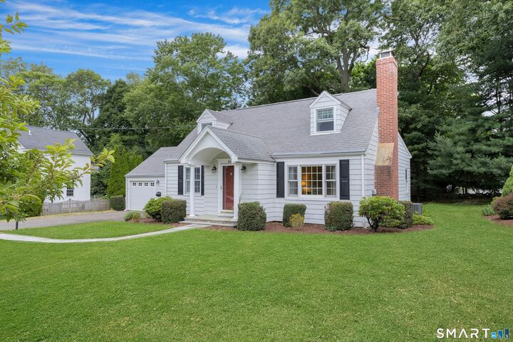 Property Photo:  84 University Drive  CT 06824 