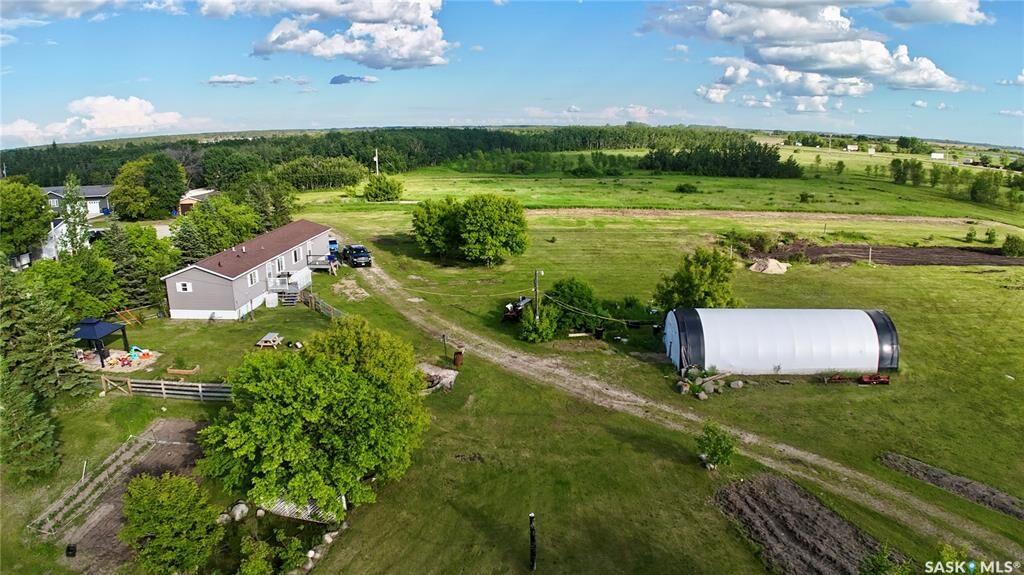 Property Photo:  511 Arundel Avenue S  SK S0A 2A0 