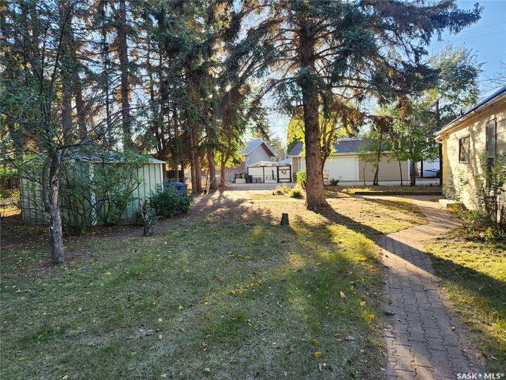 Property Photo: 308 Pangman Street SK S0L 2N0