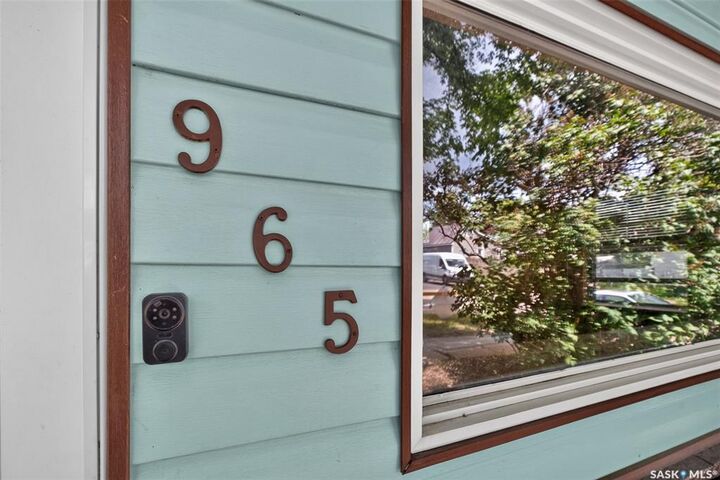 Property Photo: 965 Stadacona Street W SK S6H 2A9