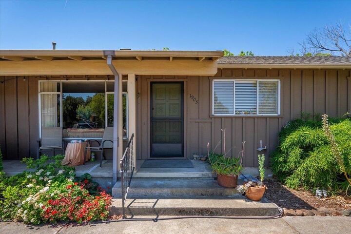 Property Photo:  1905 Jefferson Avenue  CA 96080 