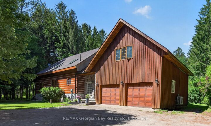 Property Photo: 19 Kingfisher Crescent ON L0L 2J0
