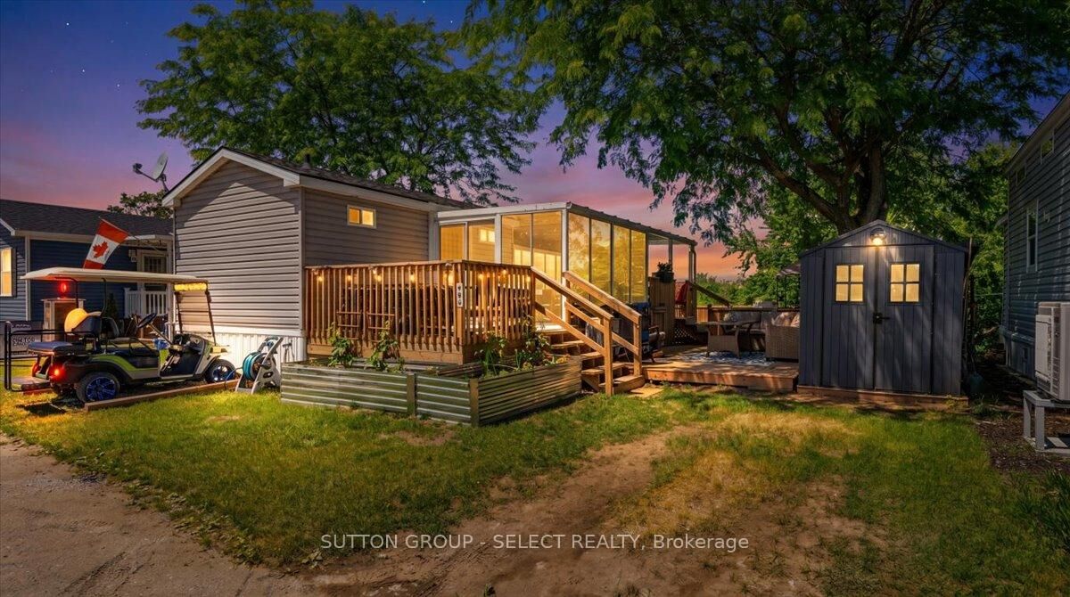 Photo de la propriété:  8685 Rock Glen Road 403  ON N0M 1B0 