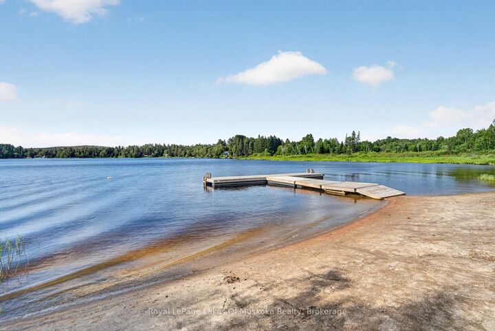 Property Photo:  21 Lakeview Avenue W  ON P0A 1M0 