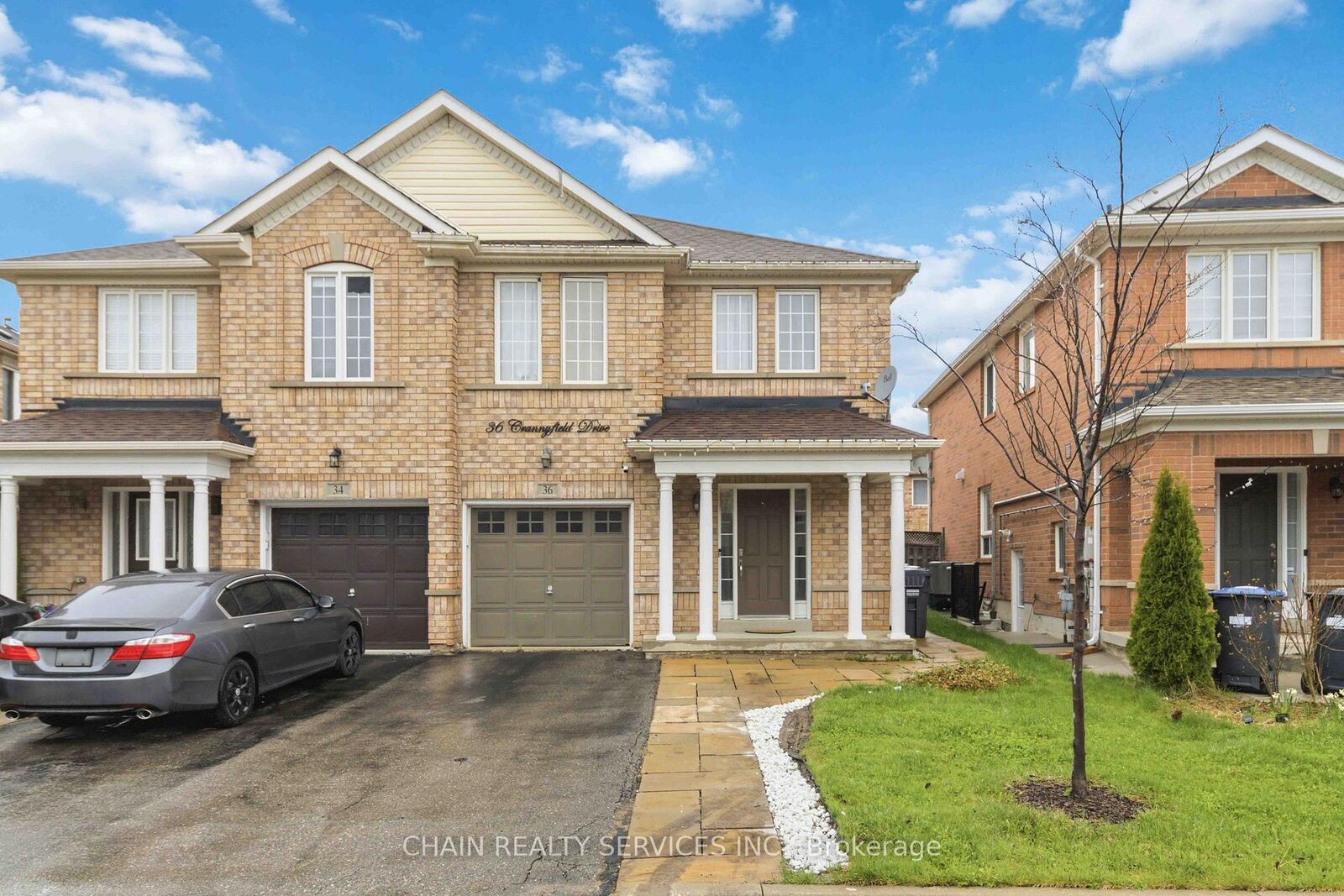 Property Photo:  36 Crannyfield Drive  ON L7A 3X2 