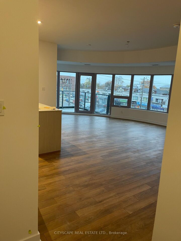 Property Photo: 2433 Dufferin Street S 507 ON M6E 0B4