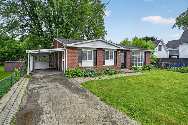 Property Photo:  59 Abbott Street  ON K6V 4A5 