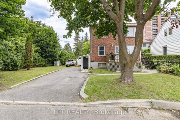 Property Photo: 361 Iberville Street ON K1L 6G1