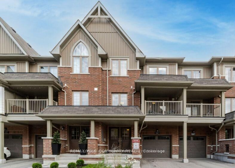 Property Photo:  49 Porcelain Way  ON L1N 9Y4 