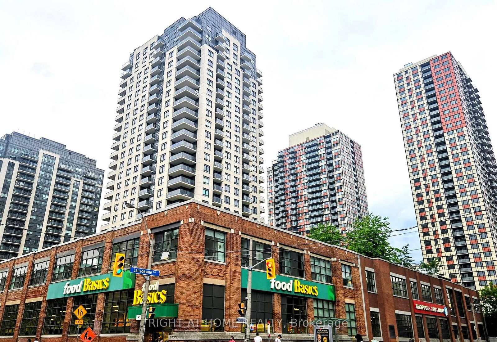Property Photo:  1410 Dupont Street 506  ON M6H 0B6 