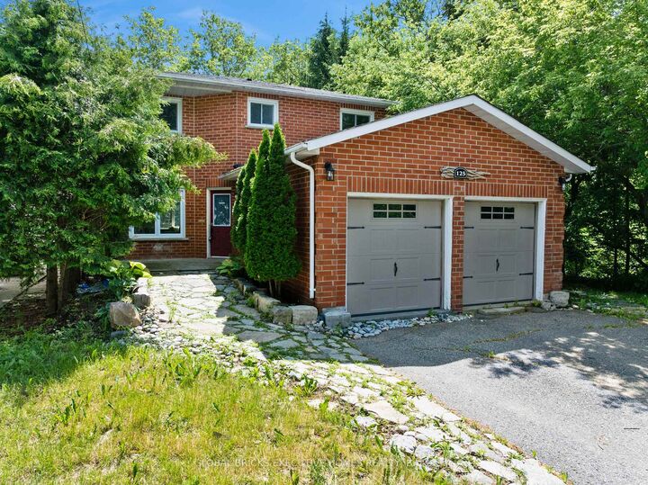 125 Andrew Street — photo 1