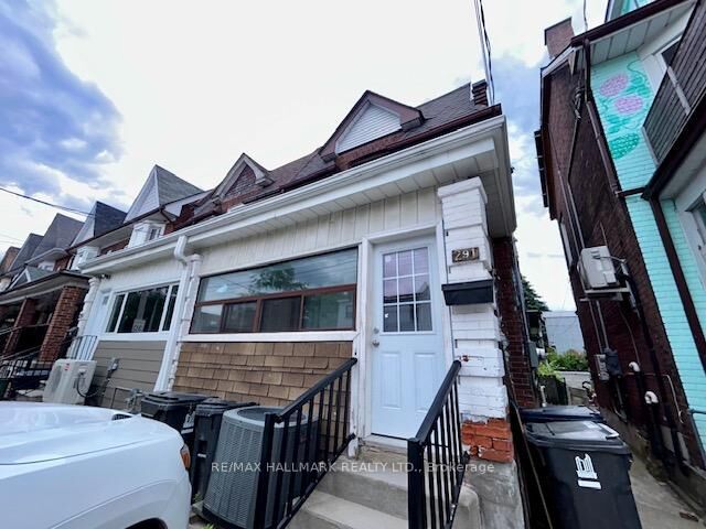 Photo de la propriété:  291 Wallace Avenue  ON M6P 3N2 