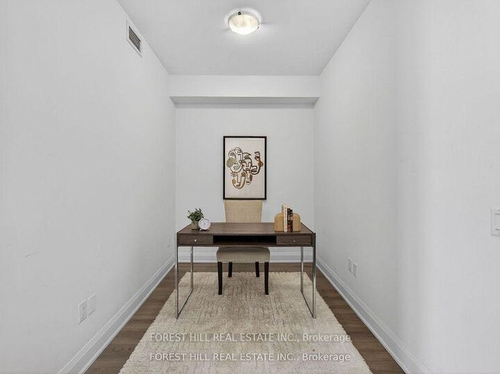 Photo de la propriété:  20 Gatineau Drive 1703E  ON L4J 0L3 