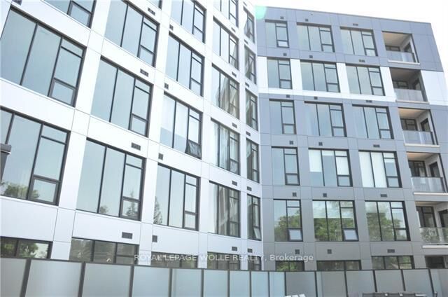 Property Photo:  690 King Street W 116  ON N2G 0B9 