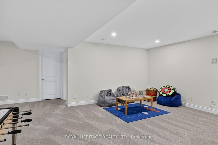 Property Photo: 26 Ferris Court ON K0L 1L0