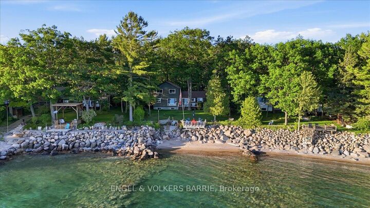Property Photo: 1784 Tiny Beaches Road S ON L0L 2J0