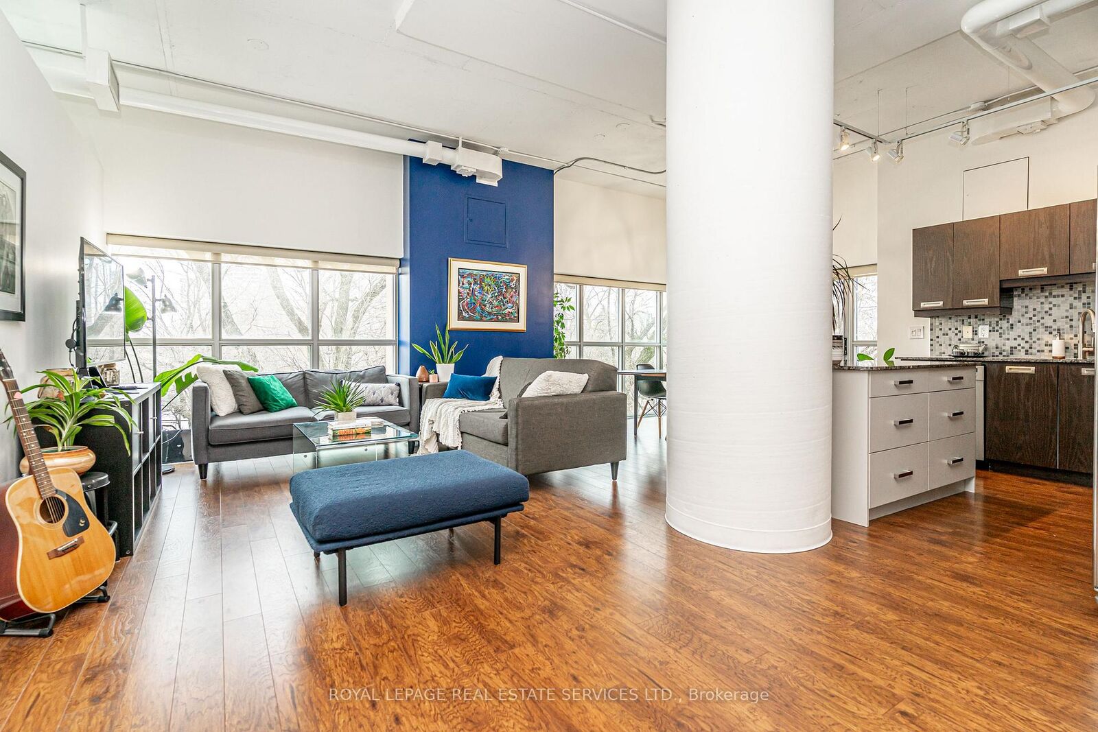 Property Photo: 2 Fieldway Road 206 ON M8Z 0B9