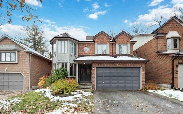 903 Alanbury Crescent — photo 1