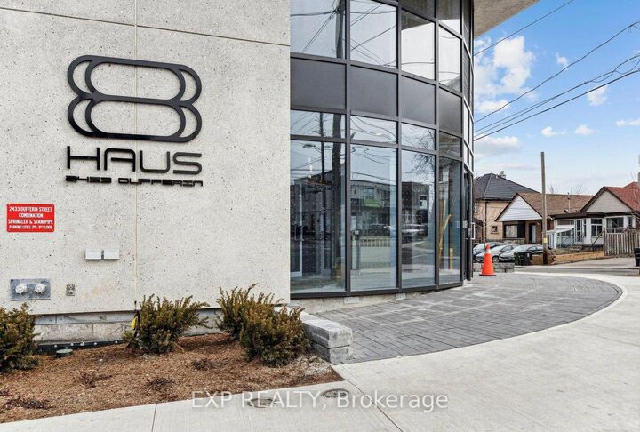 Property Photo: 2433 Dufferin Street 703 ON M6E 0B4