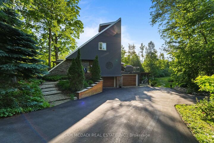 Property Photo: 2814 Forks Of The Credit Road ON L7K 2H5