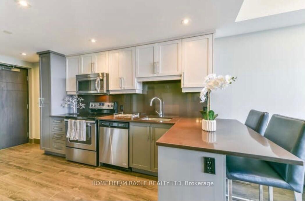 Property Photo: 330 Phillip Street N-808 ON N2L 3W9