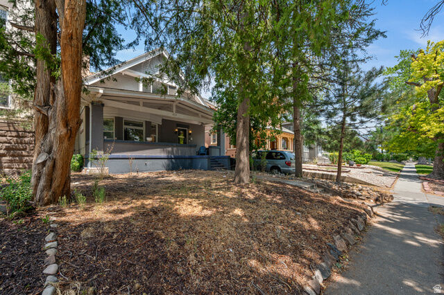 Property Photo:  423 E 1st Ave  UT 84103 