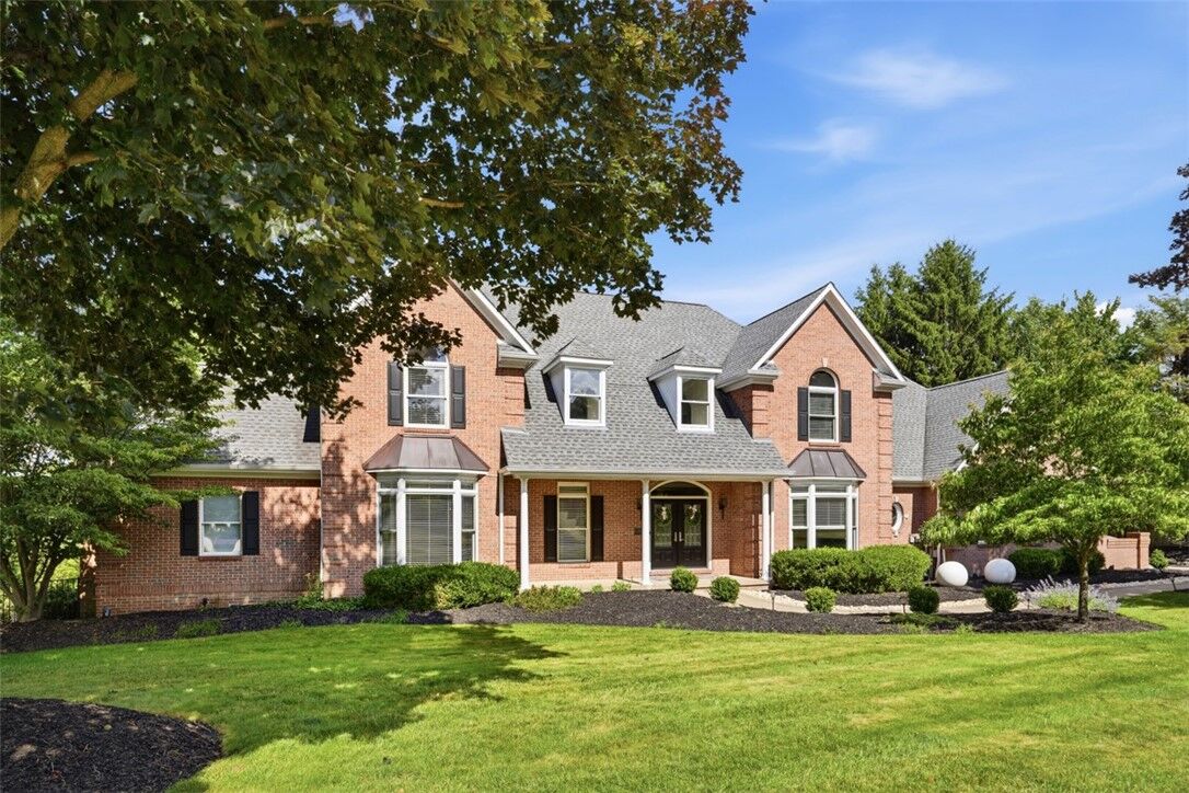 Property Photo: 5003 Old Orchard Ln PA 15044