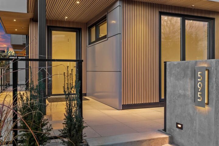 Property Photo: 595 W 29th Avenue BC V5Z 2H8