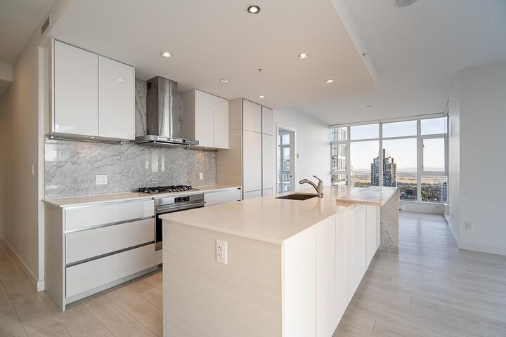 Property Photo: 4670 Assembly Way 4306 BC V5H 0H3