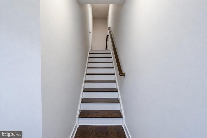 Property Photo:  8032 Spring Arbor Drive  MD 20707 