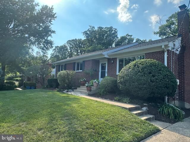 Property Photo:  7504 Nancemond Street  VA 22150 