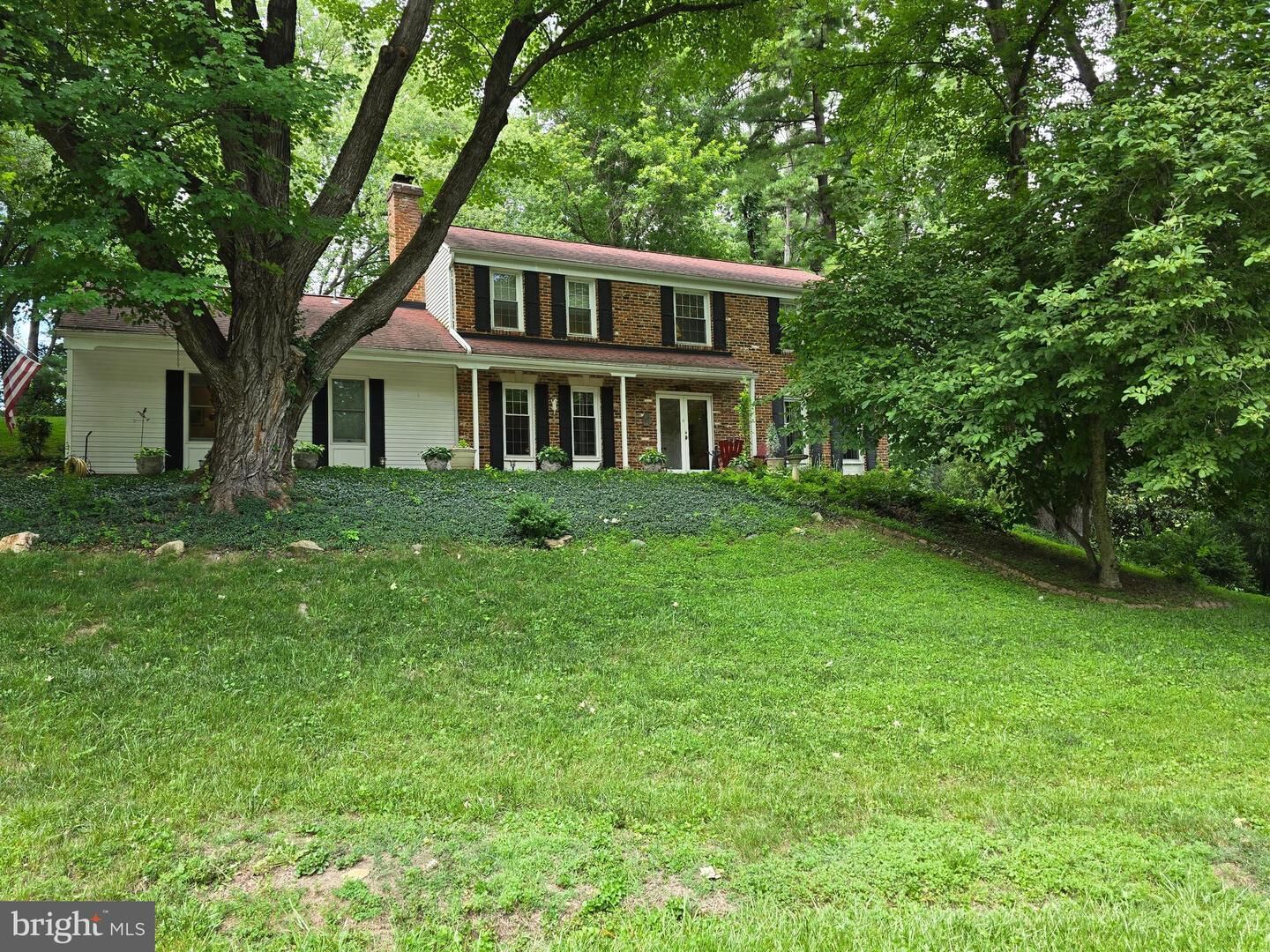 Property Photo:  16601 Briardale Road  MD 20855 