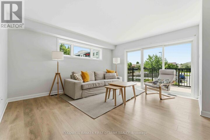 Property Photo:  415 Eldorado Private A  ON K2K 0N9 