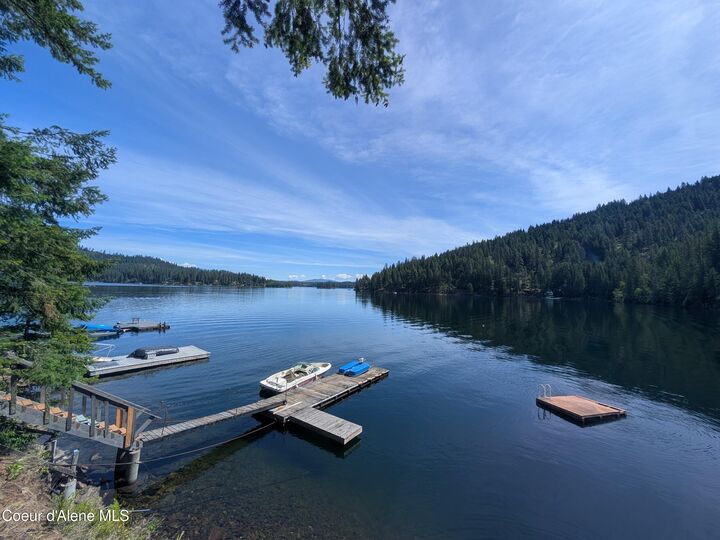 Property Photo:  15902 S Spirit Lake Rd  ID 83869 