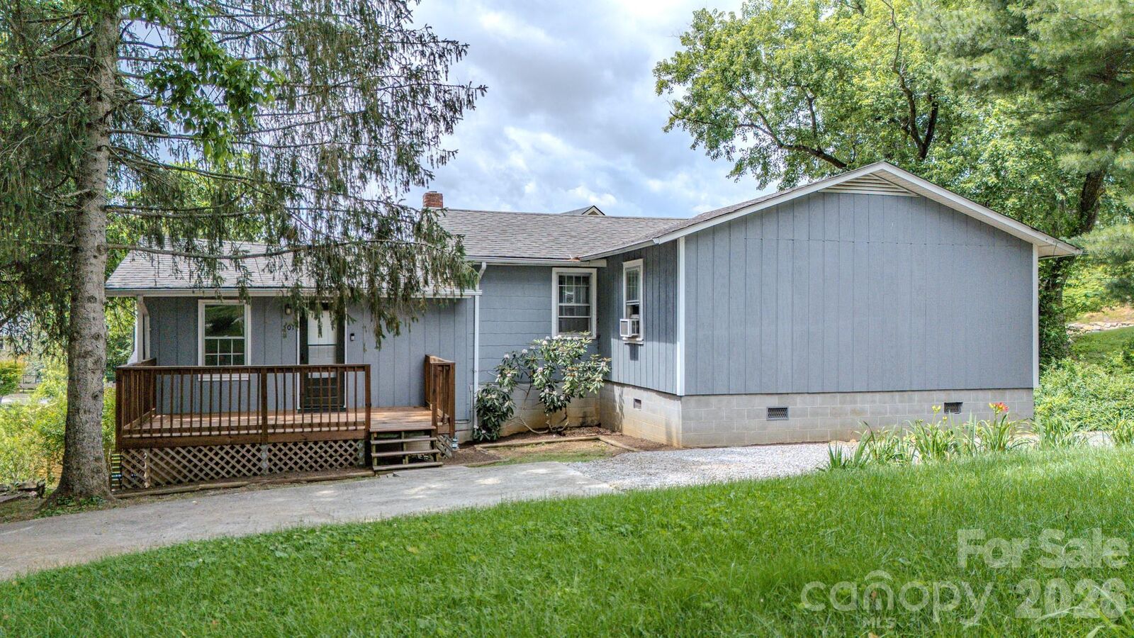 Property Photo:  501 Fairview Road  NC 28803 