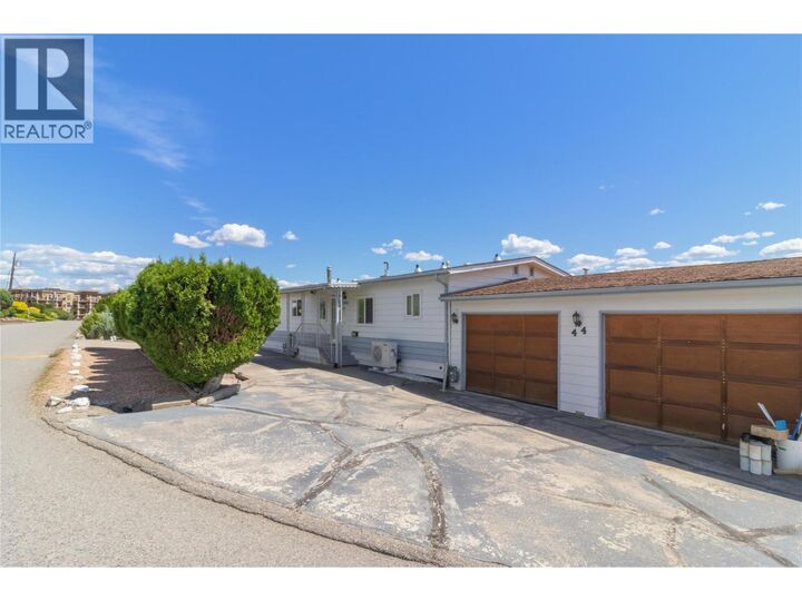 2098 Boucherie Road 44 — photo 1
