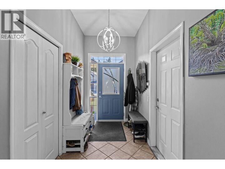 Property Photo: 3425 East Boundary Road 8 BC V4T 2W6
